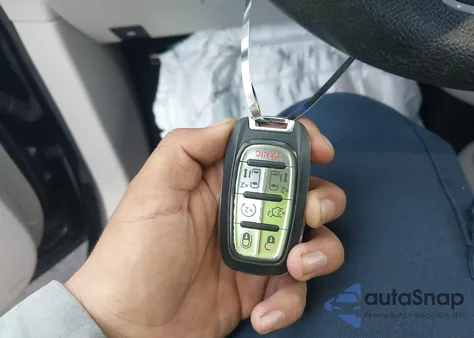 2021 Chrysler Voyager Lxi from USA, damaged, VIN 2C4RC1DG5MR516619